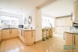 Photo 23- click for photo gallery